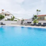 Dom wakacyjny Seaside Family Friendly House With A Swimming Pool - 24816 Vir